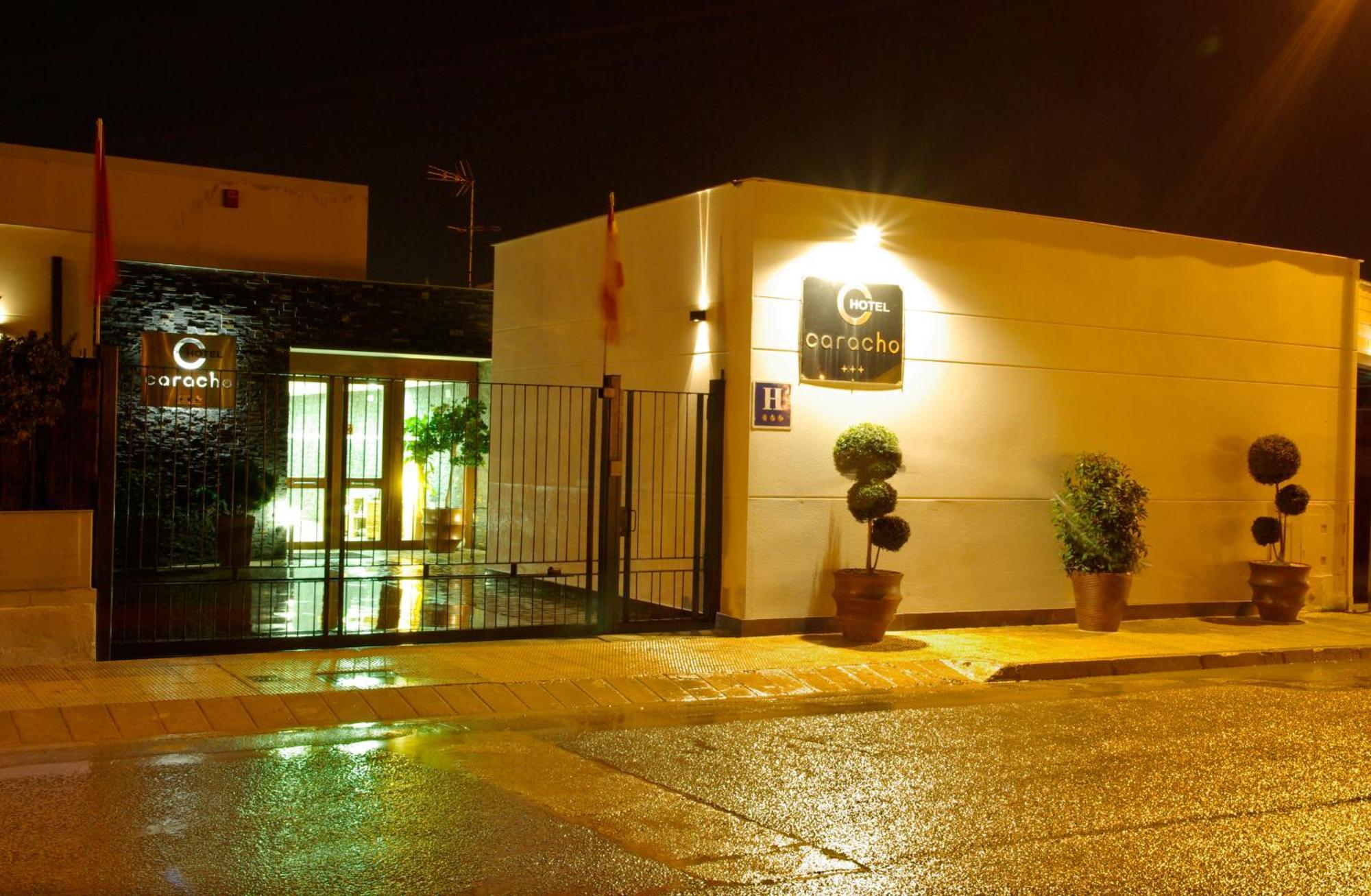 Hotel Restaurante Caracho Corella Buitenkant foto